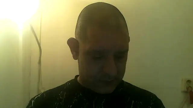 Stack111111 online show from November 26, 2025, 4:18 pm