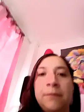 Snapshot of Agatha_bellucci_ chatting on November 30, 2025, 9:26 pm Agatha bellucci online show from November 30, 2025, 9:26 pm