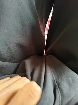 Snapshot of Bio-teacher chatting on October 14, 2025, 7:20 am Bio-teacher online show from October 14, 2025, 7:20 am