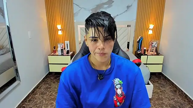 KAROLLJONES1 online show from January 9, 2026, 7:54 pm