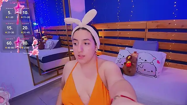 ambar lover online show from October 15, 2025, 7:33 pm