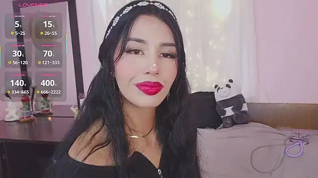 Miss Charlottet online show from April 15, 2026, 7:58 pm