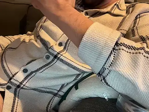 OMERDEMIRCI online show from March 28, 2026, 11:39 pm