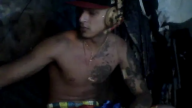Snapshot of crisrummer chatting on October 8, 2025, 12:07 pm crisrummer online show from October 8, 2025, 12:07 pm