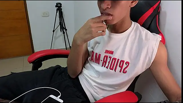 sung yol online show from March 26, 2026, 6:22 am