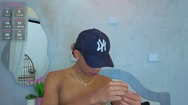 AlanCutee online show from May 23, 2026, 12:26 pm