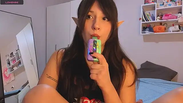 mzemta lisa online show from October 23, 2025, 8:40 pm