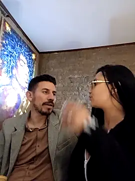 Esmeralda333 online show from November 19, 2025, 12:43 am