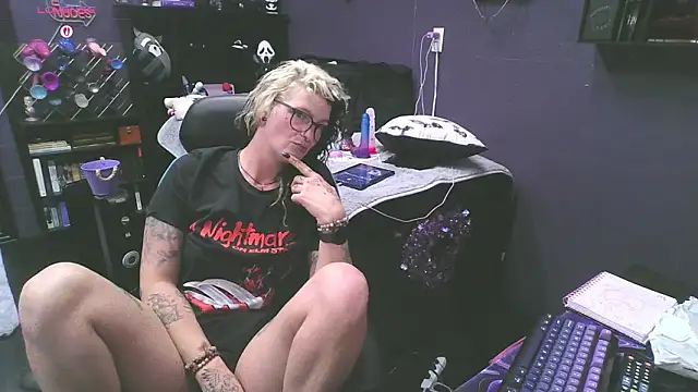 oddywithabody online show from February 22, 2026, 5:54 am