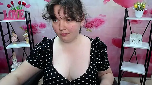 NeonilaLisova online show from May 9, 2026, 11:02 am