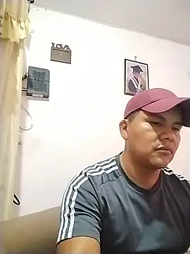 sexyindio07 online show from June 8, 2026, 1:44 pm