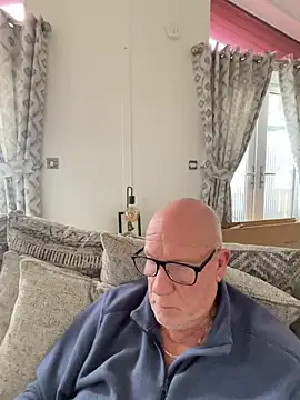 philefc online show from January 8, 2026, 10:54 am