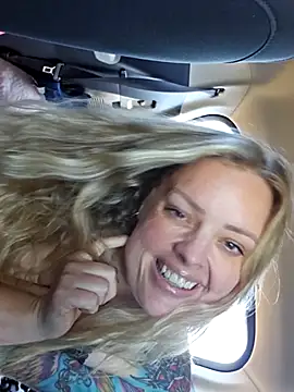 Bridgette03 online show from January 17, 2026, 6:39 am