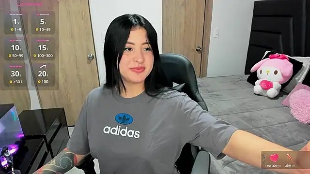 emmadoll online show from March 19, 2025, 12:59 am