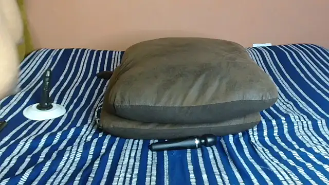 SexxyAddiict online show from November 5, 2025, 2:25 am