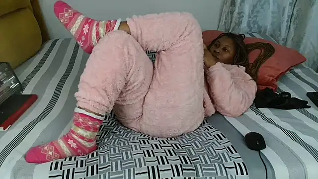 SexxyAddiict online show from June 1, 2026, 5:51 am