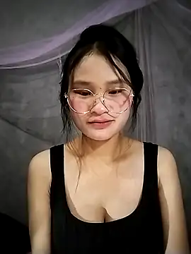 saronla 03 online show from December 2, 2025, 6:42 pm