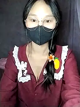 saronla 03 online show from October 30, 2025, 3:16 am