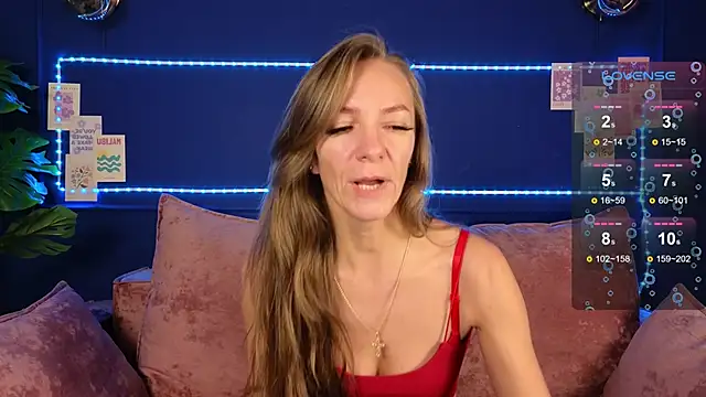 Jesica mooon online show from October 2, 2025, 1:31 am