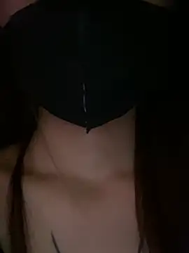   BabyShowPublic   online show from April 15, 2026, 4:22 pm