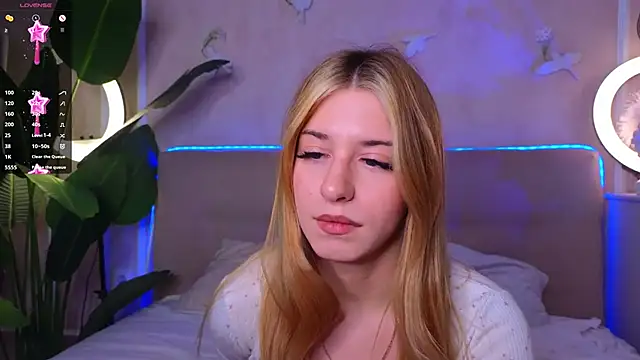 BonnieWalton online show from November 17, 2025, 8:40 am