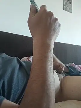 flr196 online show from March 15, 2026, 8:10 am