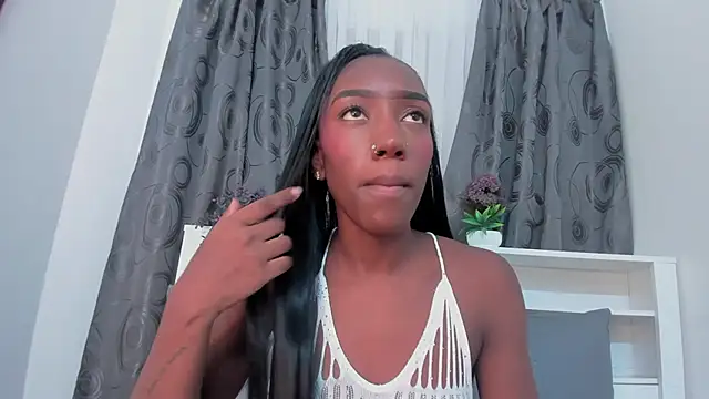 Mistt Mia online show from October 12, 2025, 12:28 pm