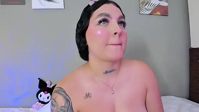 melody blossom  online show from September 24, 2025, 8:15 pm