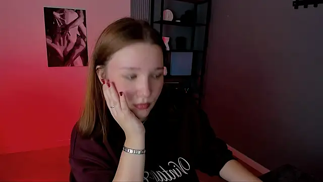 Snapshot of JaneByrd chatting on October 13, 2025, 2:40 pm JaneByrd online show from October 13, 2025, 2:40 pm