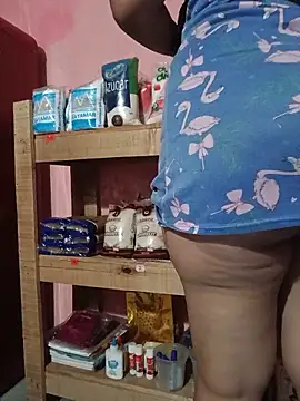 shessAz online show from June 18, 2026, 3:49 am