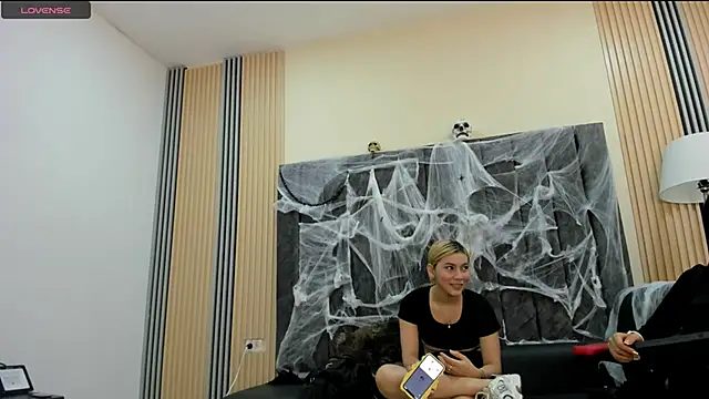 rubby lux online show from October 10, 2025, 2:51 pm