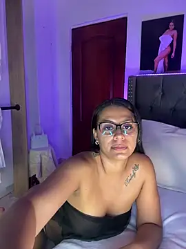 ema zoe online show from April 12, 2026, 12:47 am