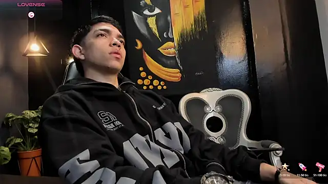 Eryonbradley online show from October 27, 2025, 11:22 am