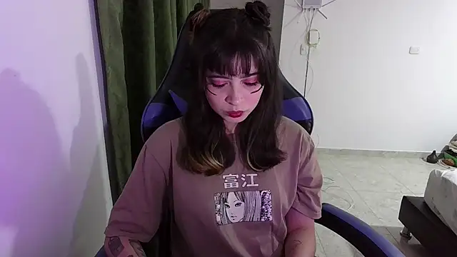 AnnaKaotic online show from October 9, 2025, 1:39 am