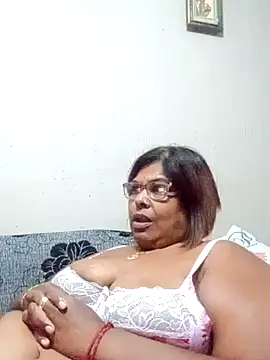 mileesha online show from November 3, 2025, 8:23 pm