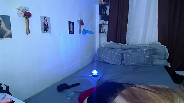 Snapshot of StickyCUMGoddess_xx chatting on October 31, 2025, 7:16 am StickyCUMGoddess xx online show from October 31, 2025, 7:16 am