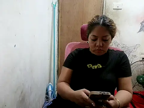 dimple anne1 online show from May 7, 2026, 9:23 am