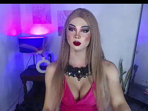 Snapshot of Hugecock_shantall chatting on October 16, 2025, 6:16 pm Hugecock shantall online show from October 16, 2025, 6:16 pm