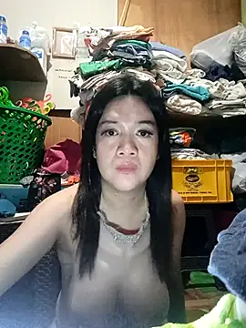 sexxxyscarlet69 online show from October 26, 2025, 8:09 pm