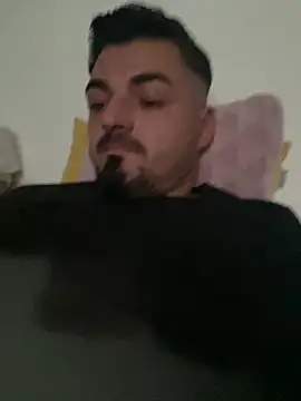 imooLoov online show from October 31, 2025, 3:19 pm