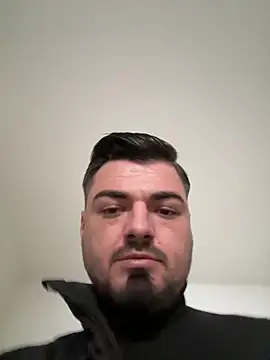 imooLoov online show from February 9, 2026, 10:02 am