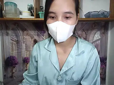 Linda-24 online show from November 19, 2025, 6:30 pm