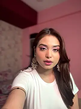 Snapshot of chloiedecker chatting on April 8, 2026, 7:37 pm chloiedecker online show from April 8, 2026, 7:37 pm