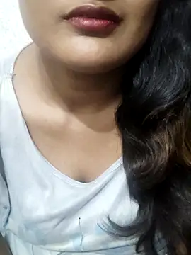 Cute pinkii online show from November 14, 2025, 7:50 pm