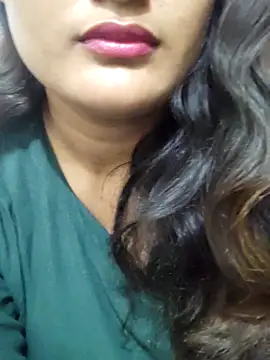 Cute pinkii online show from February 10, 2026, 7:57 pm