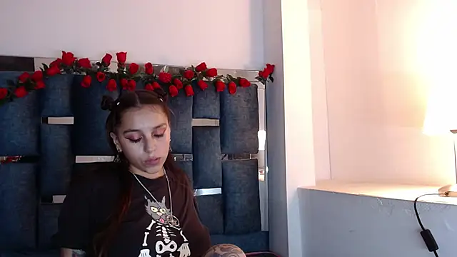 JulianaCarter online show from October 7, 2025, 5:25 pm