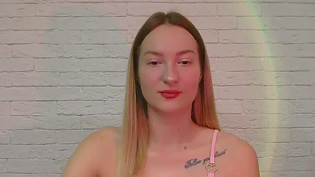 Snapshot of Alice_Sweet_01 chatting on November 11, 2025, 3:51 pm Alice Sweet 01 online show from November 11, 2025, 3:51 pm