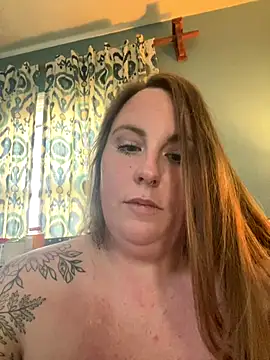 Domimommy420 online show from September 15, 2025, 4:18 pm