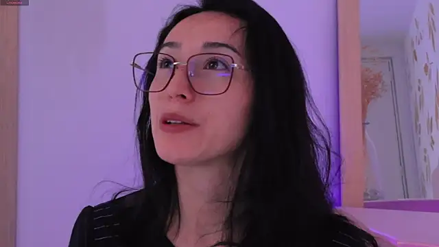 Snapshot of Ginevra_esposito chatting on November 19, 2025, 1:11 pm Ginevra esposito online show from November 19, 2025, 1:11 pm