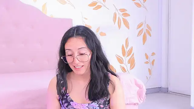 Snapshot of Ginevra_esposito chatting on November 15, 2025, 12:53 pm Ginevra esposito online show from November 15, 2025, 12:53 pm